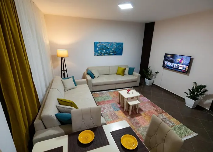 Apartamento Contact Tirana